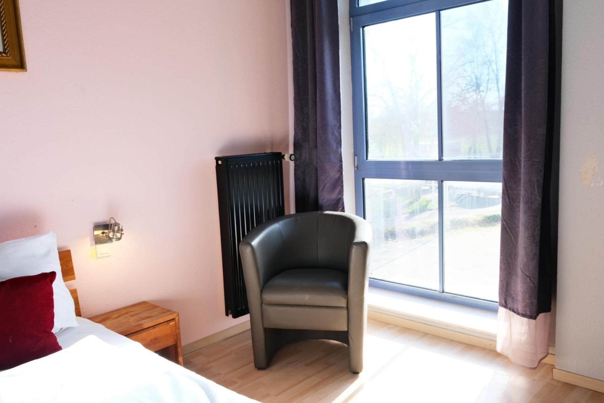 Stargaze Forum Hotel Duesseldorf-Hilden Zewnętrze zdjęcie