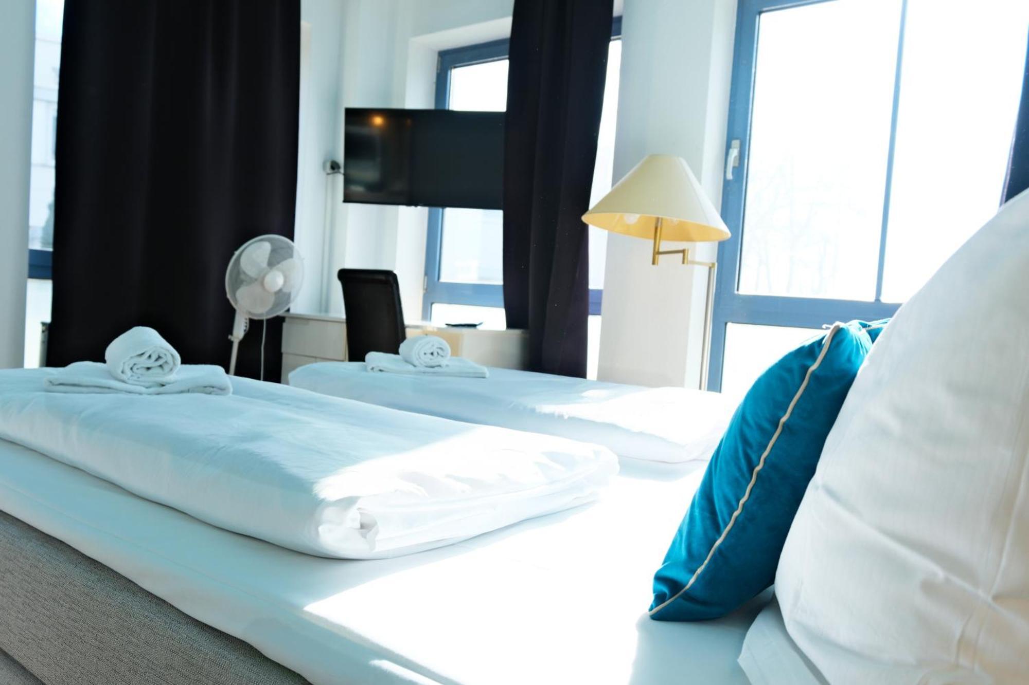 Stargaze Forum Hotel Duesseldorf-Hilden Zewnętrze zdjęcie